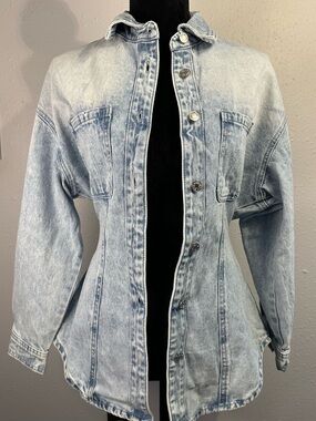 Steve Madden Light Wash Denim Button-Down Shirt Jacket